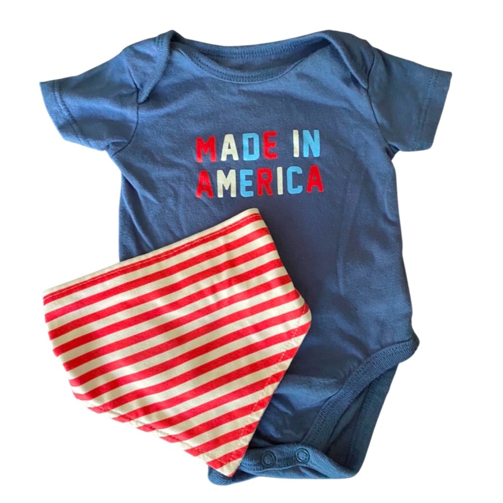 10Threads 0-3m Made In America Bib/Bandanna Set